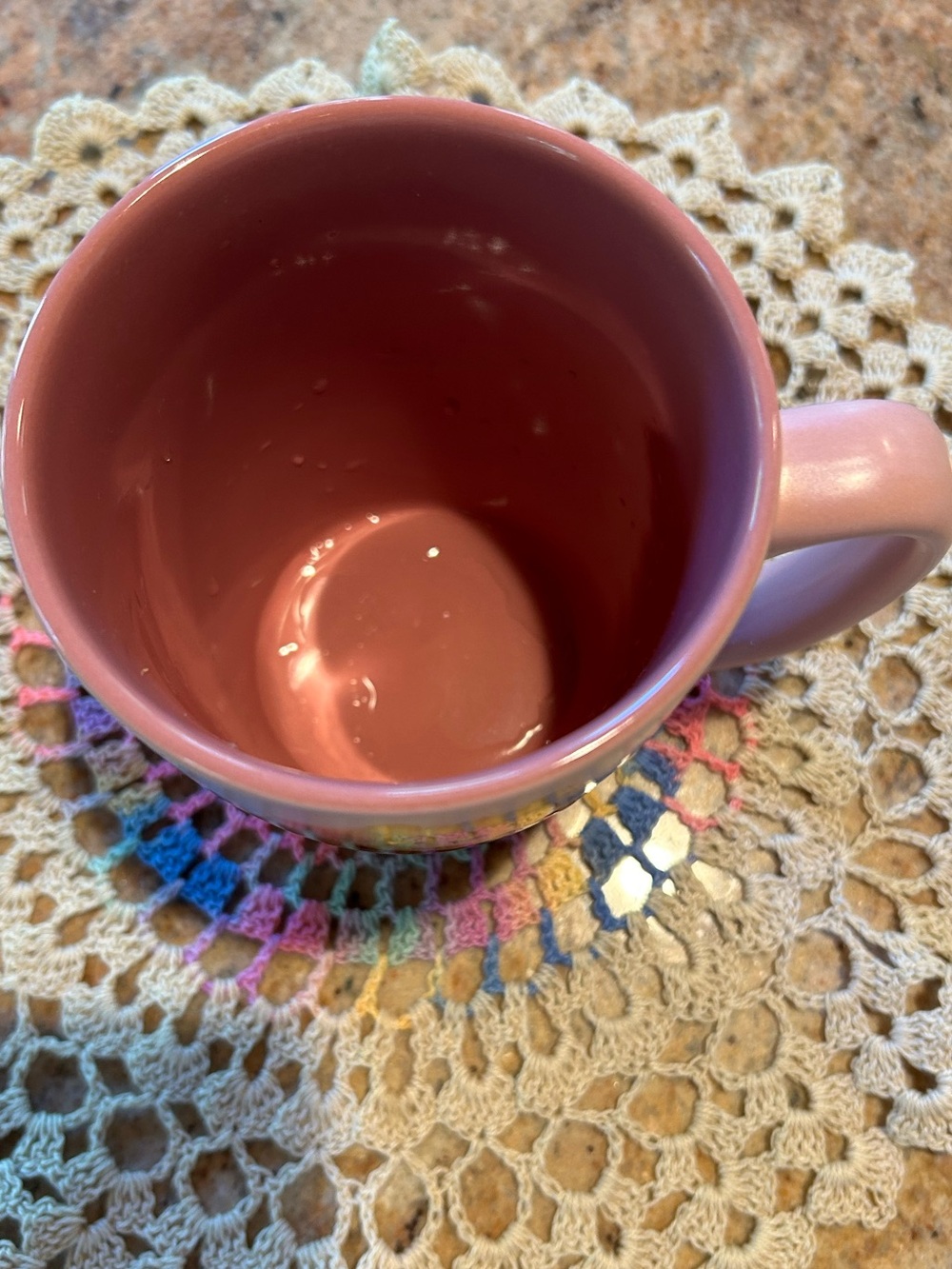 Winnie The Pooh & Daisies Mauve Ceramic Mug 20 oz 5”x4”w. Disney Store. Pristine - Picture 7 of 9